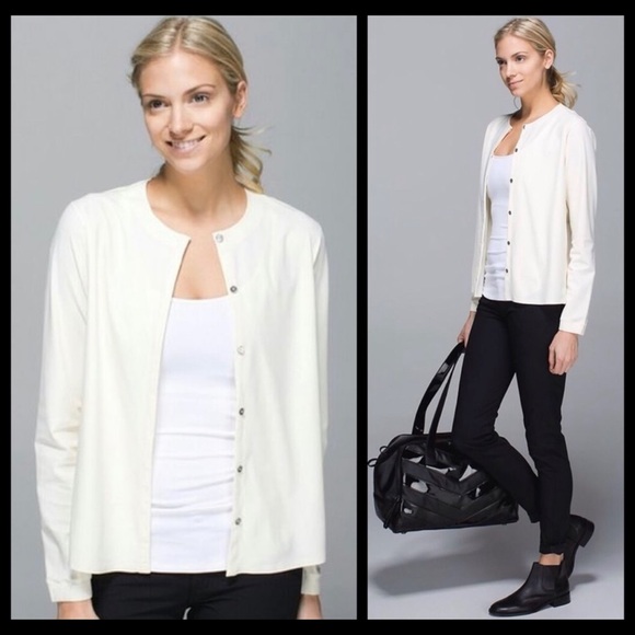 Lululemon Solo Blouse Cardigan in Ghost Sz 8